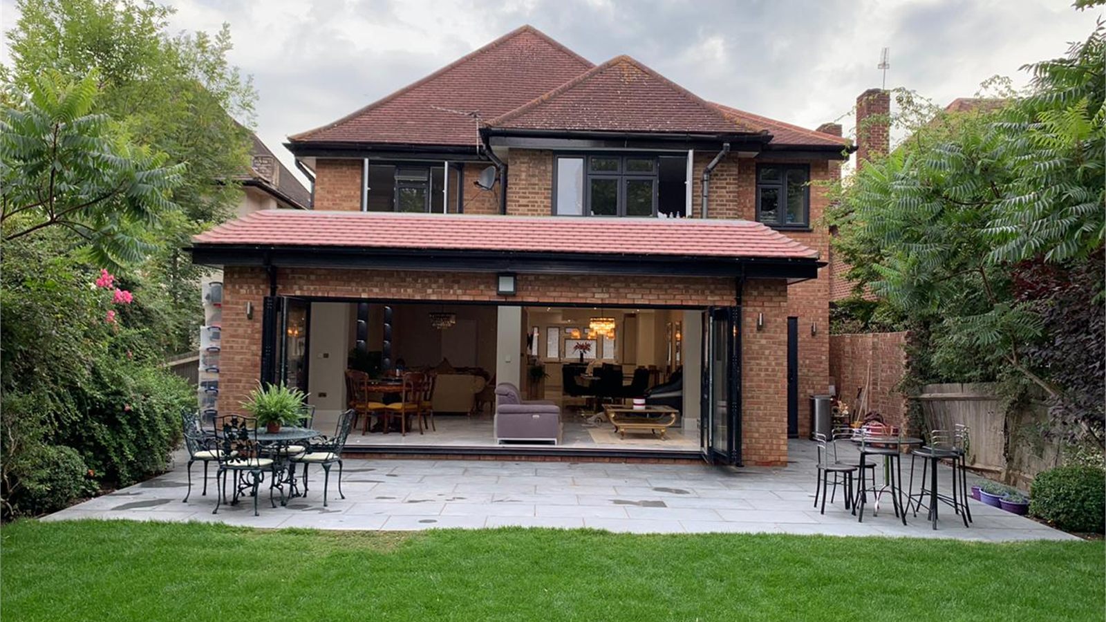 Long-Term Client Collaboration 9 Whole House Refurbishment